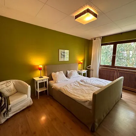 Winterberg: Spacious Garden Retreat For Large Groups Olsberg