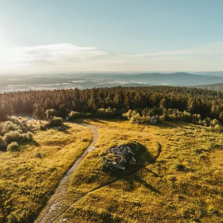 Villa Winterberg: Spacious Garden Retreat For Large Groups *