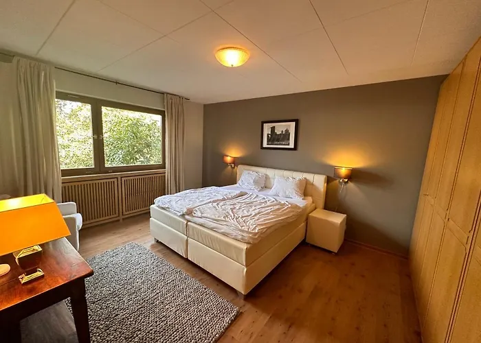 Private Spacious Near Winterberg And Willingen 14 Guests Huge Garden Free Parking For Multiple Cars *